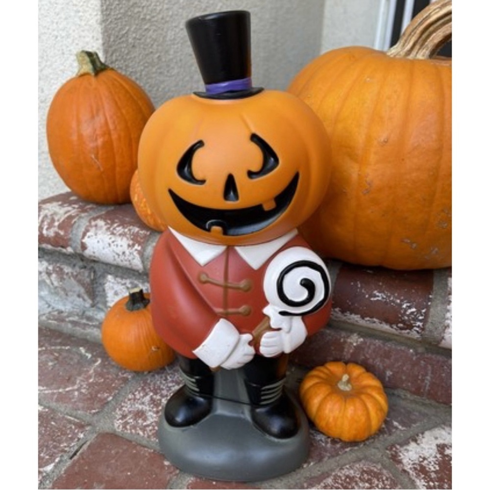 Hyde & Eek Pumpkin Man Light Up Blowmold